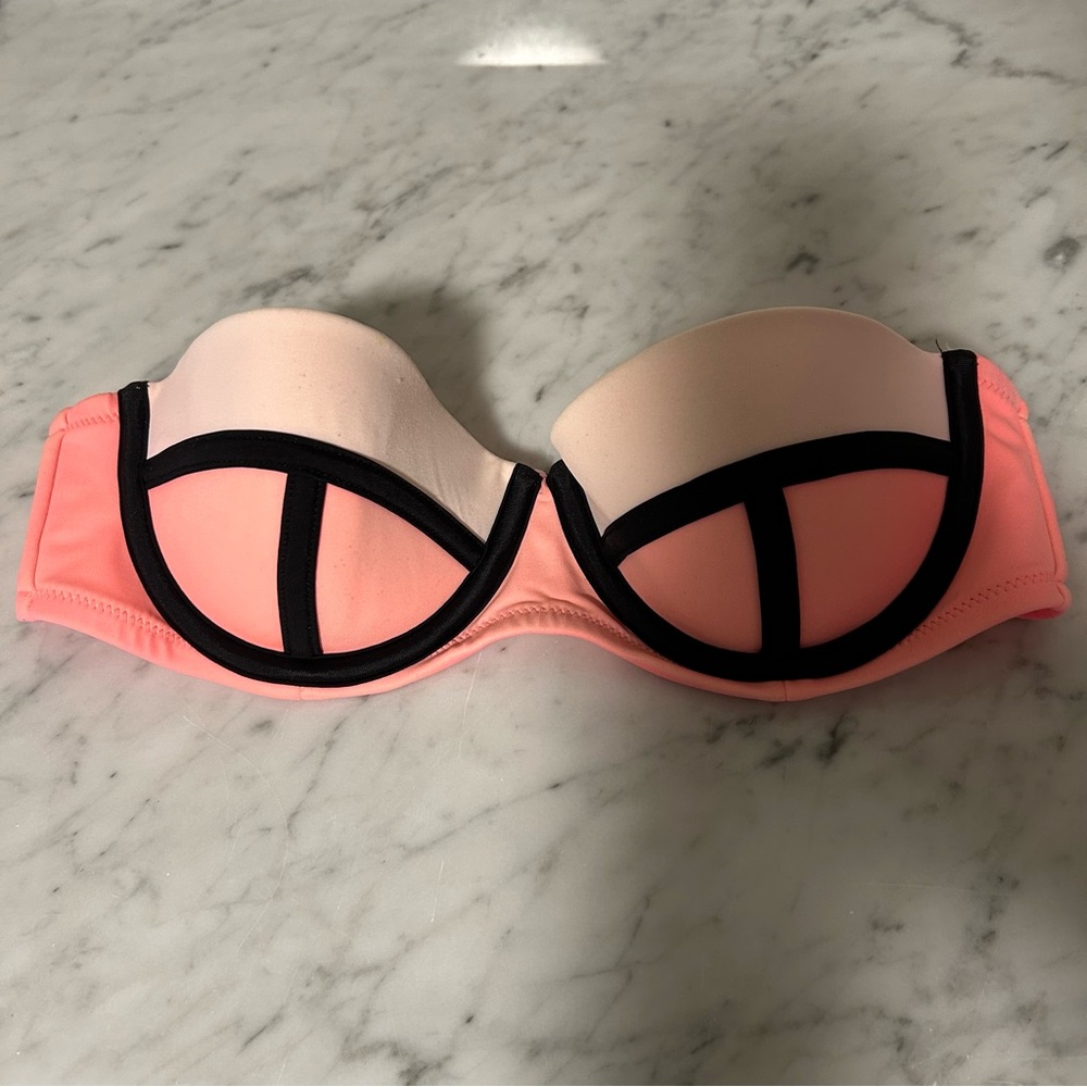 Victoria’s Secret Strapless Bikini Top